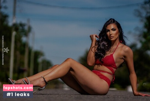 Cassie Lee gallery photo #1945