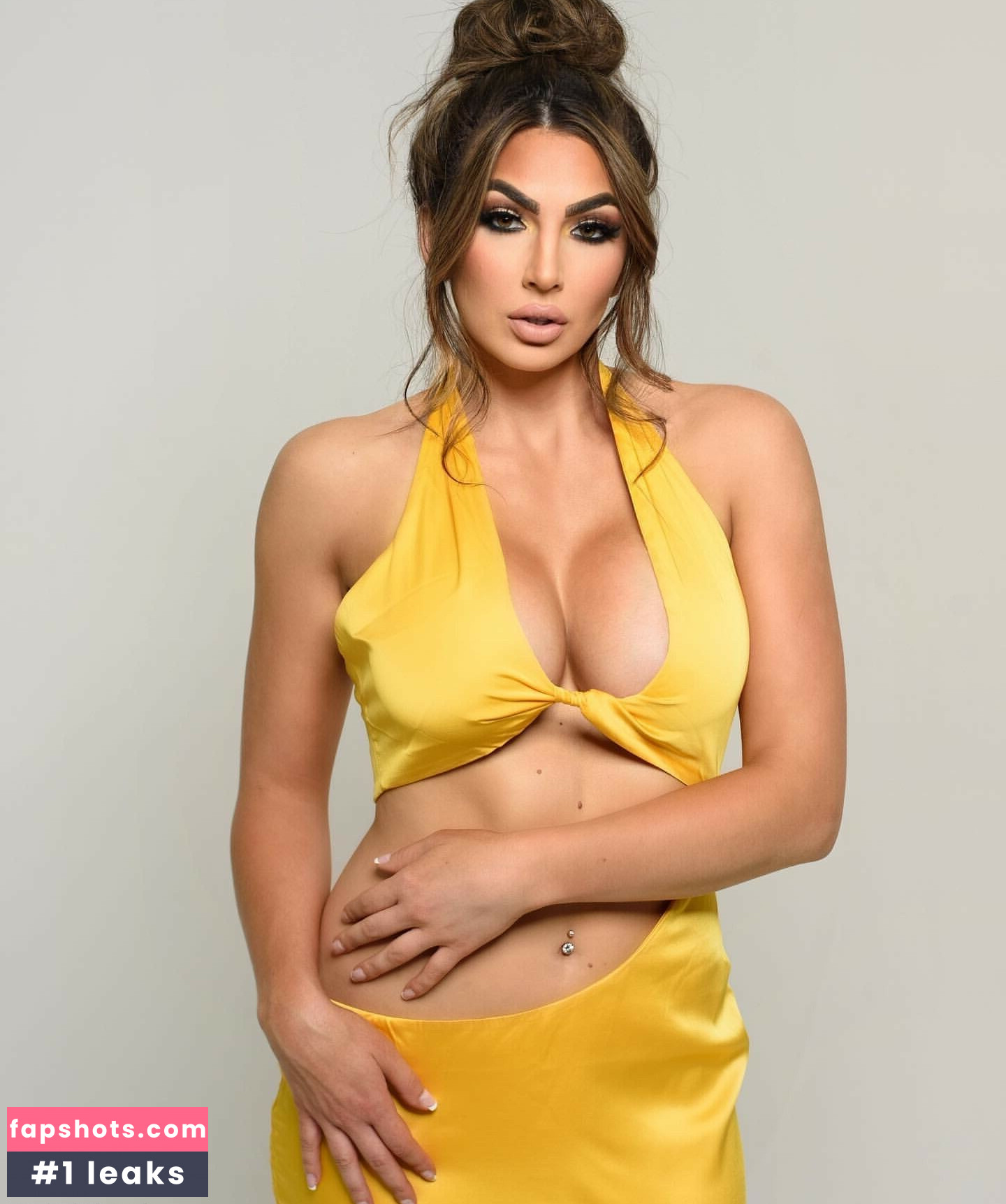 Cassie Lee gallery photo #1094