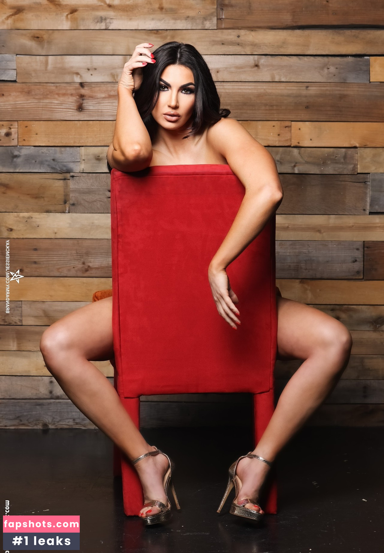 Cassie Lee gallery photo #1559