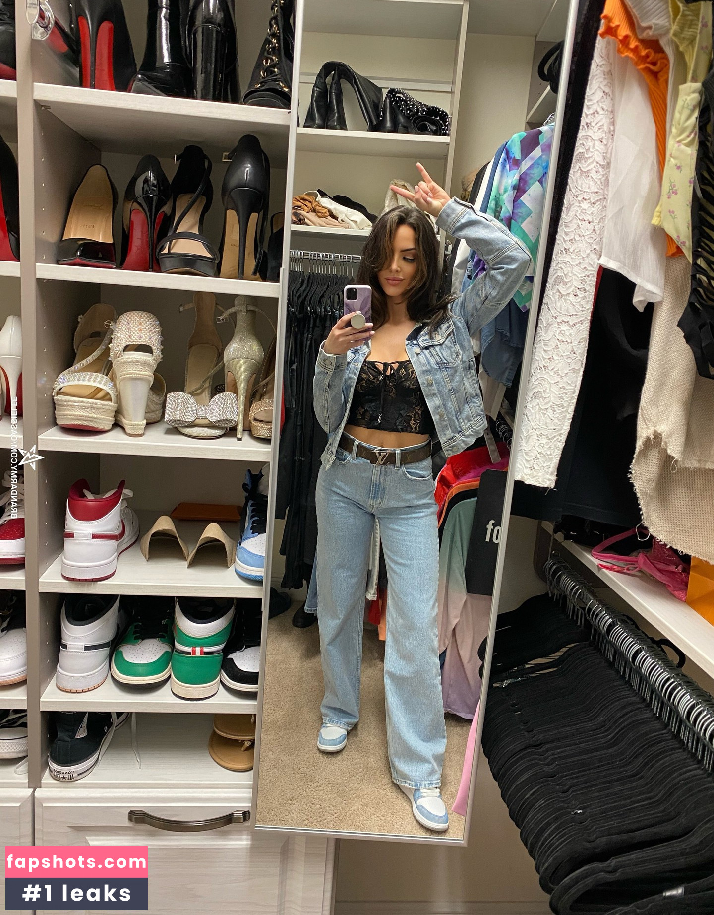 Cassie Lee gallery photo #1582