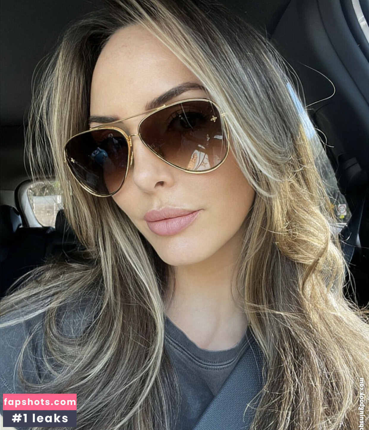 Cassie Lee gallery photo #183