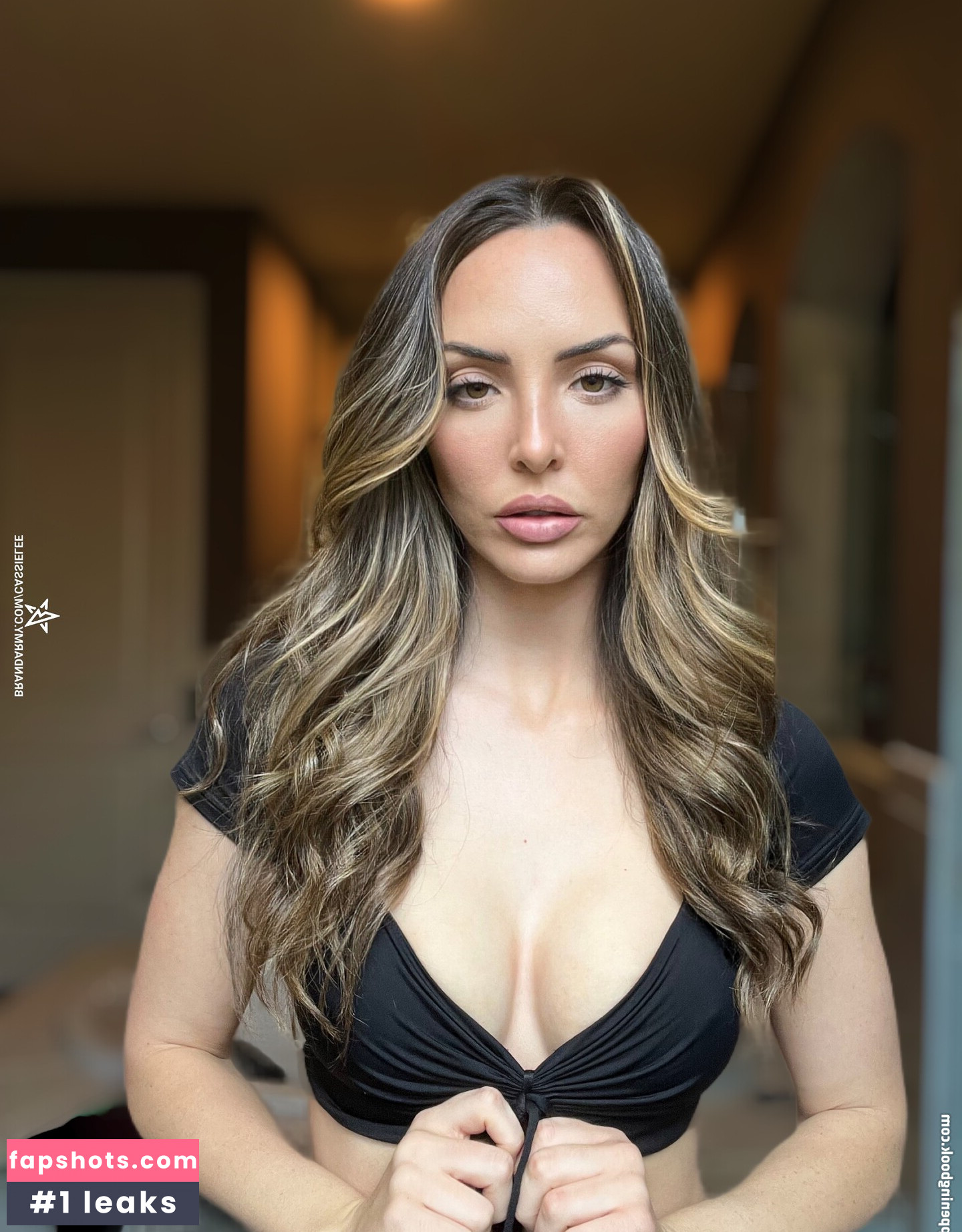 Cassie Lee gallery photo #216