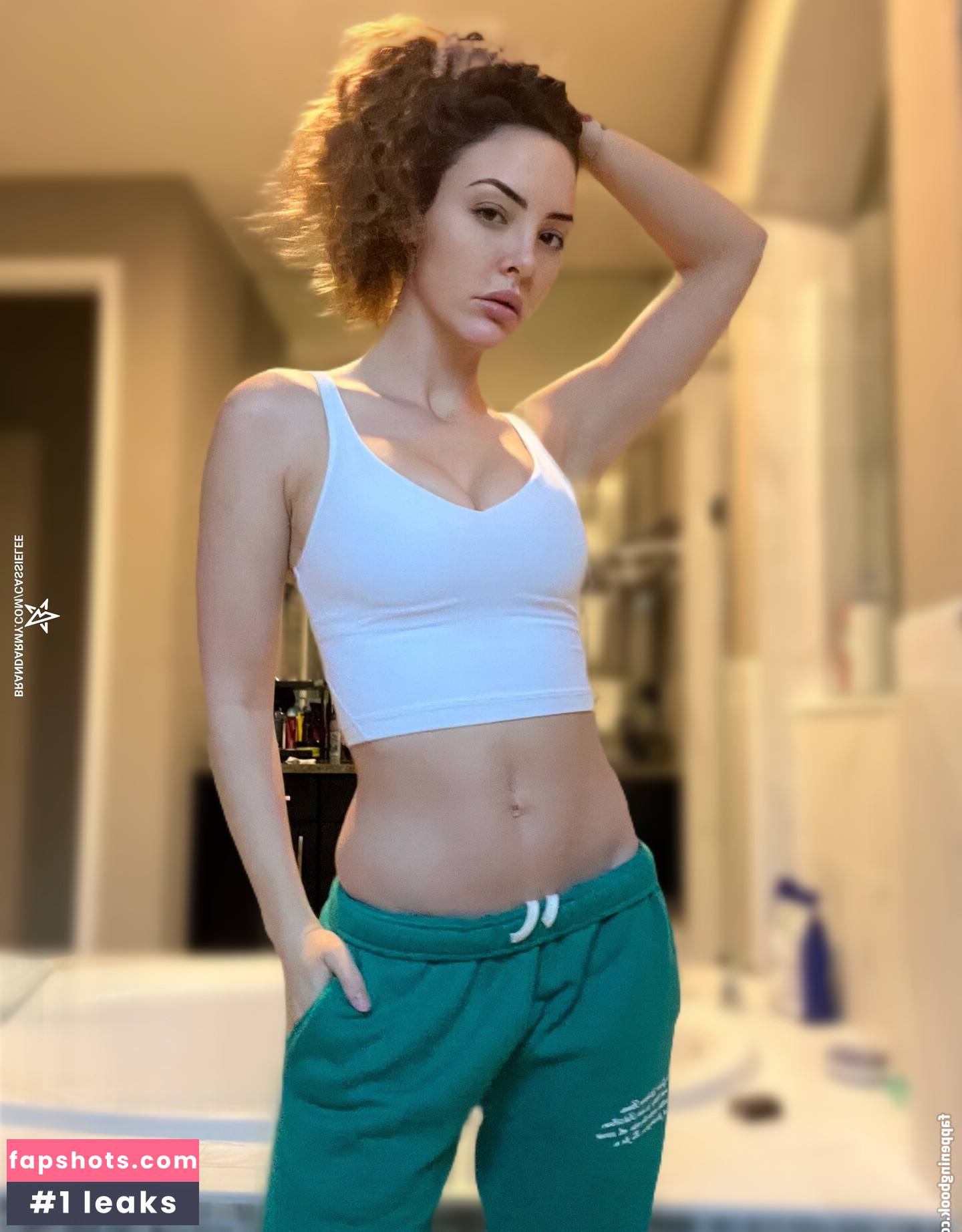 Cassie Lee gallery photo #231