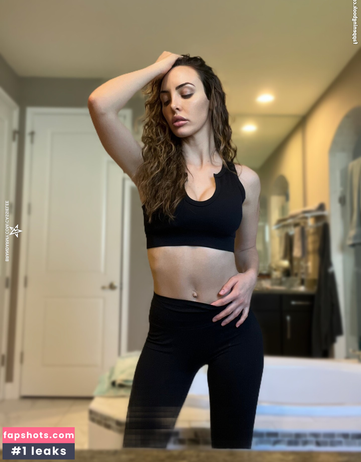 Cassie Lee gallery photo #237