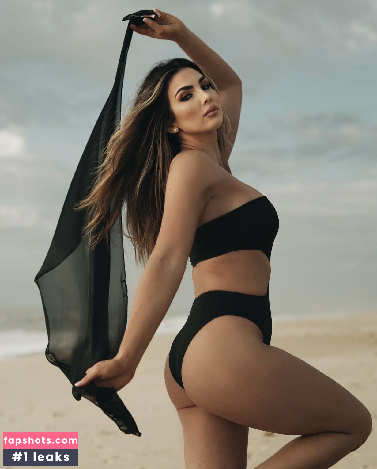 Cassie Lee gallery photo #452