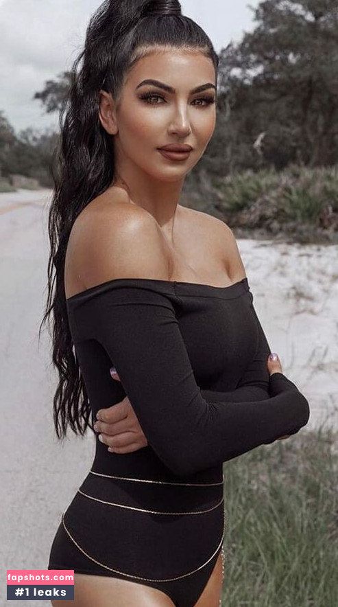 Cassie Lee gallery photo #587