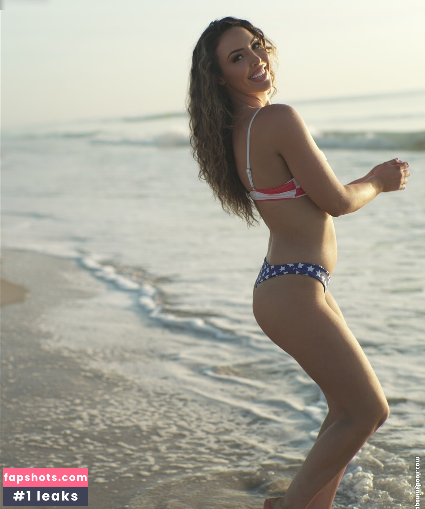 Cassie Lee gallery photo #64