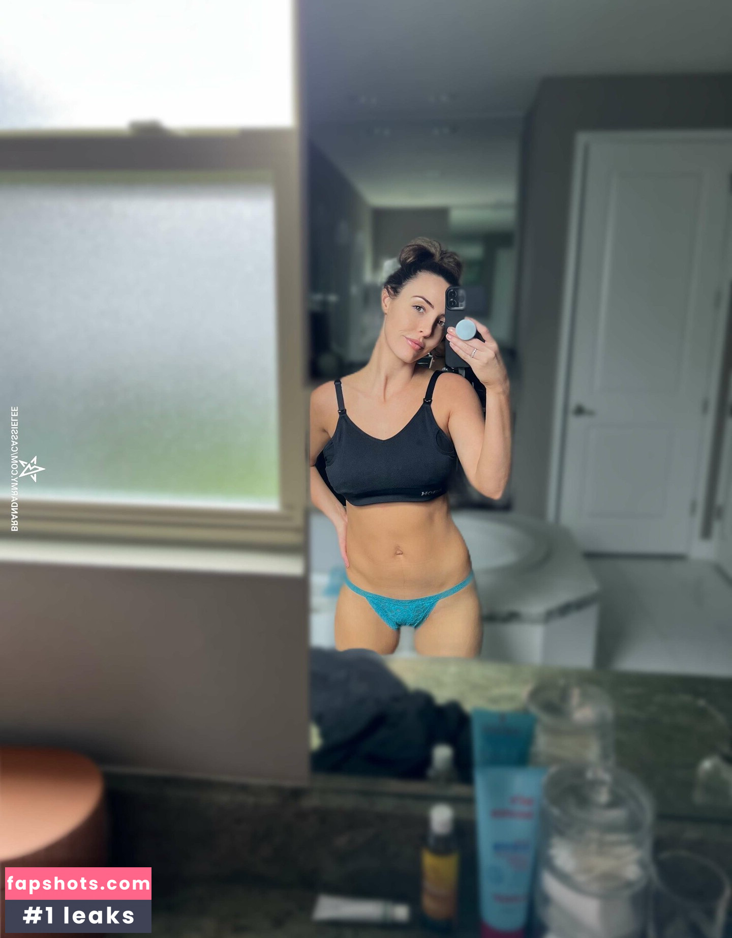 Cassie Lee gallery photo #638