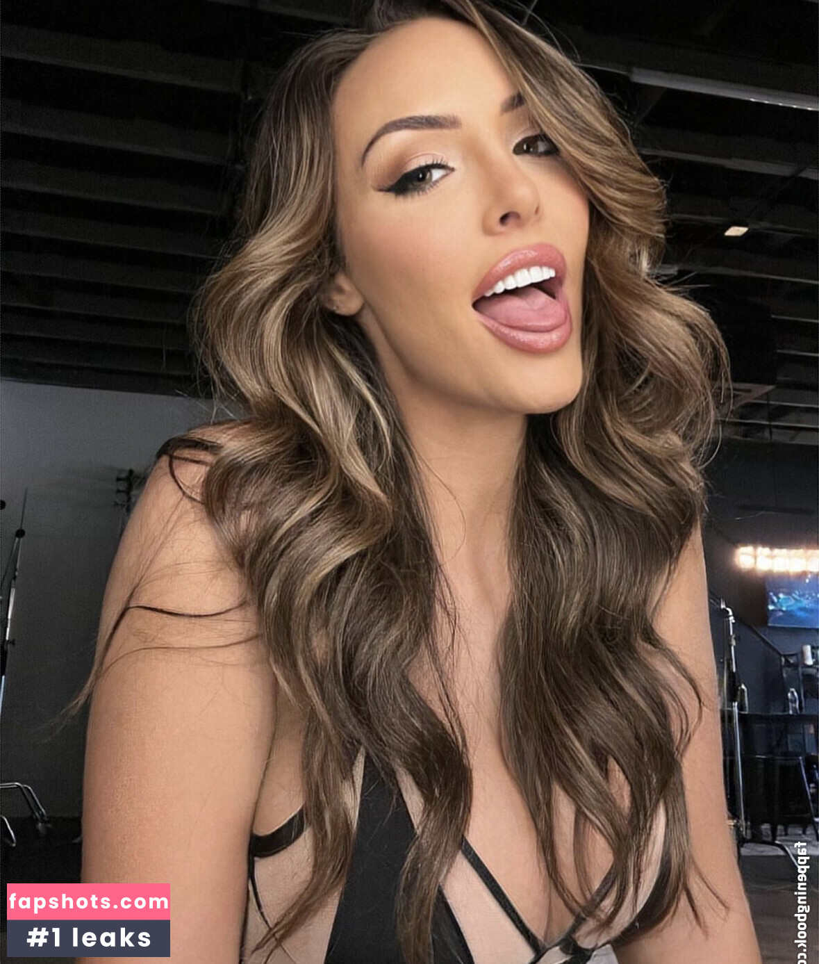 Cassie Lee gallery photo #676