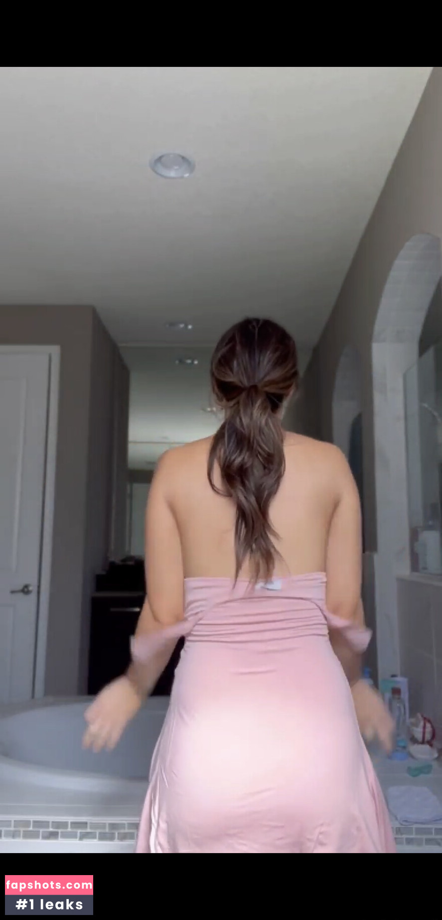 Cassie Lee gallery photo #694