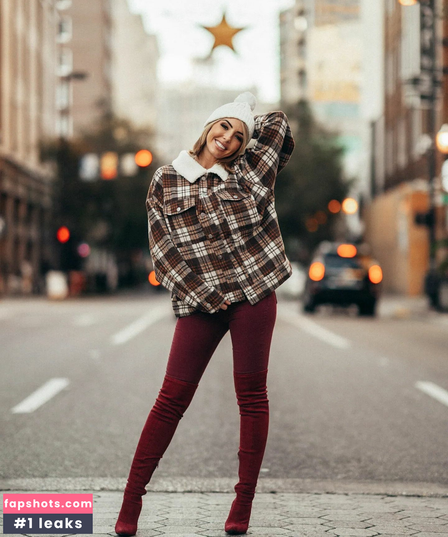 Cassie Lee gallery photo #900