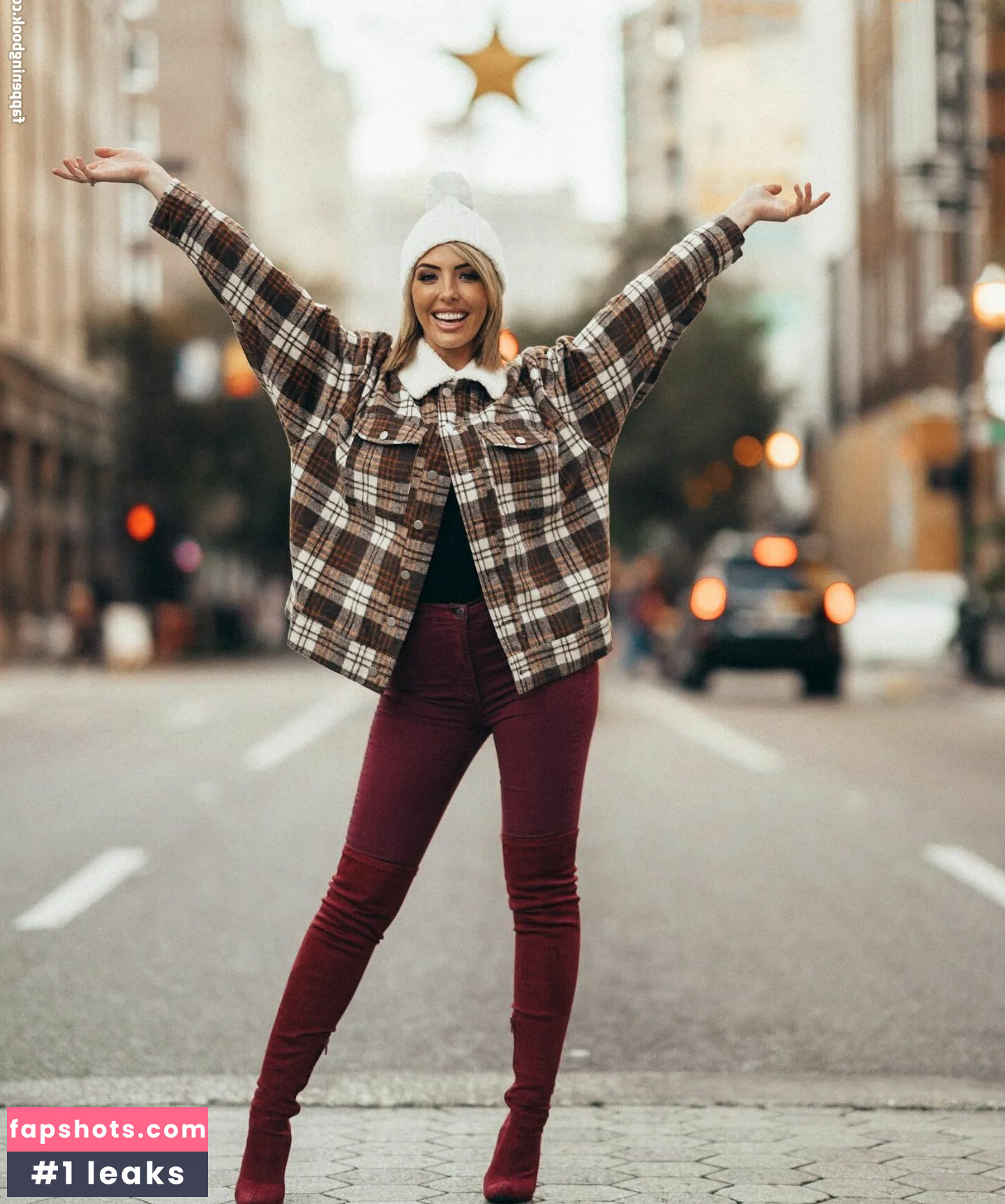 Cassie Lee gallery photo #901