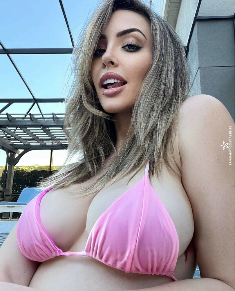 cassie-lee gallery photo #1208