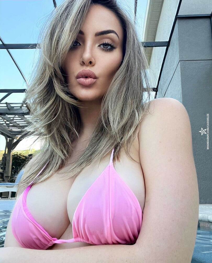 cassie-lee gallery photo #1209