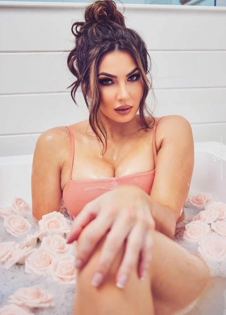 cassie-lee gallery photo #1294