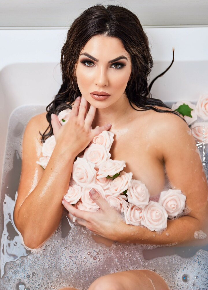 cassie-lee gallery photo #1336