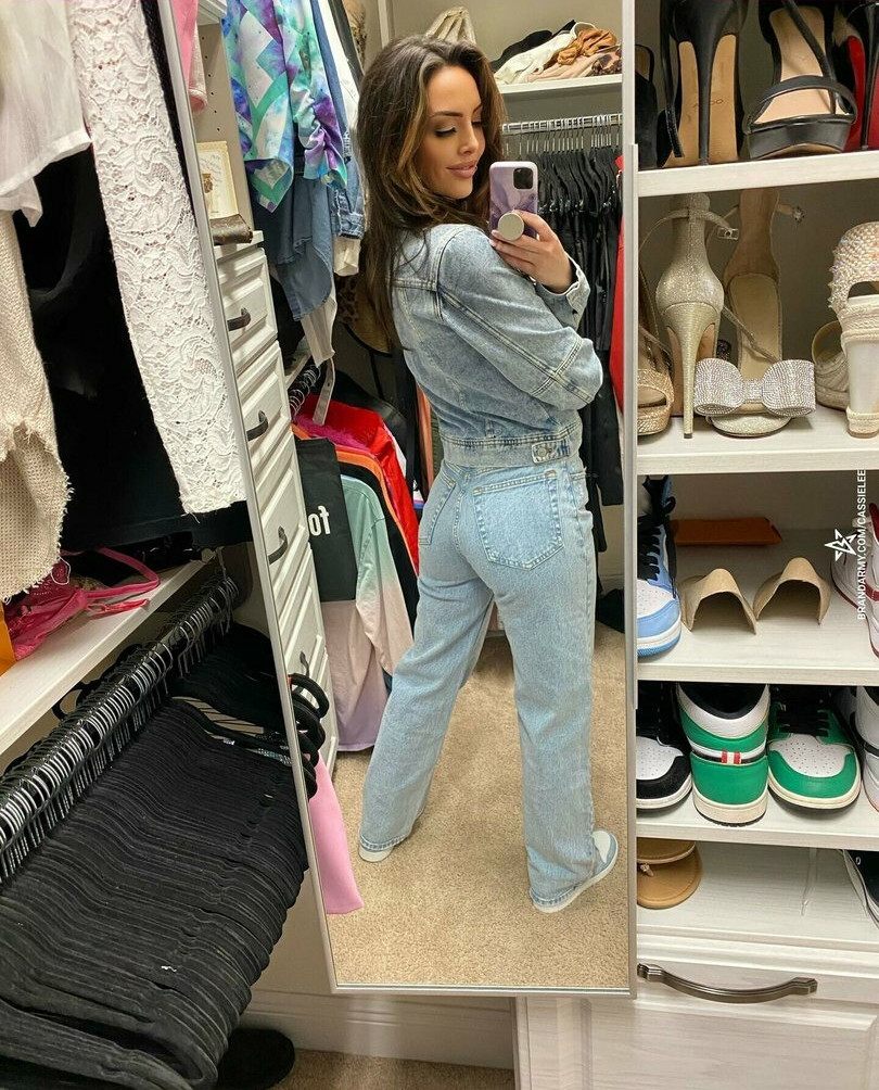 cassie-lee gallery photo #1908