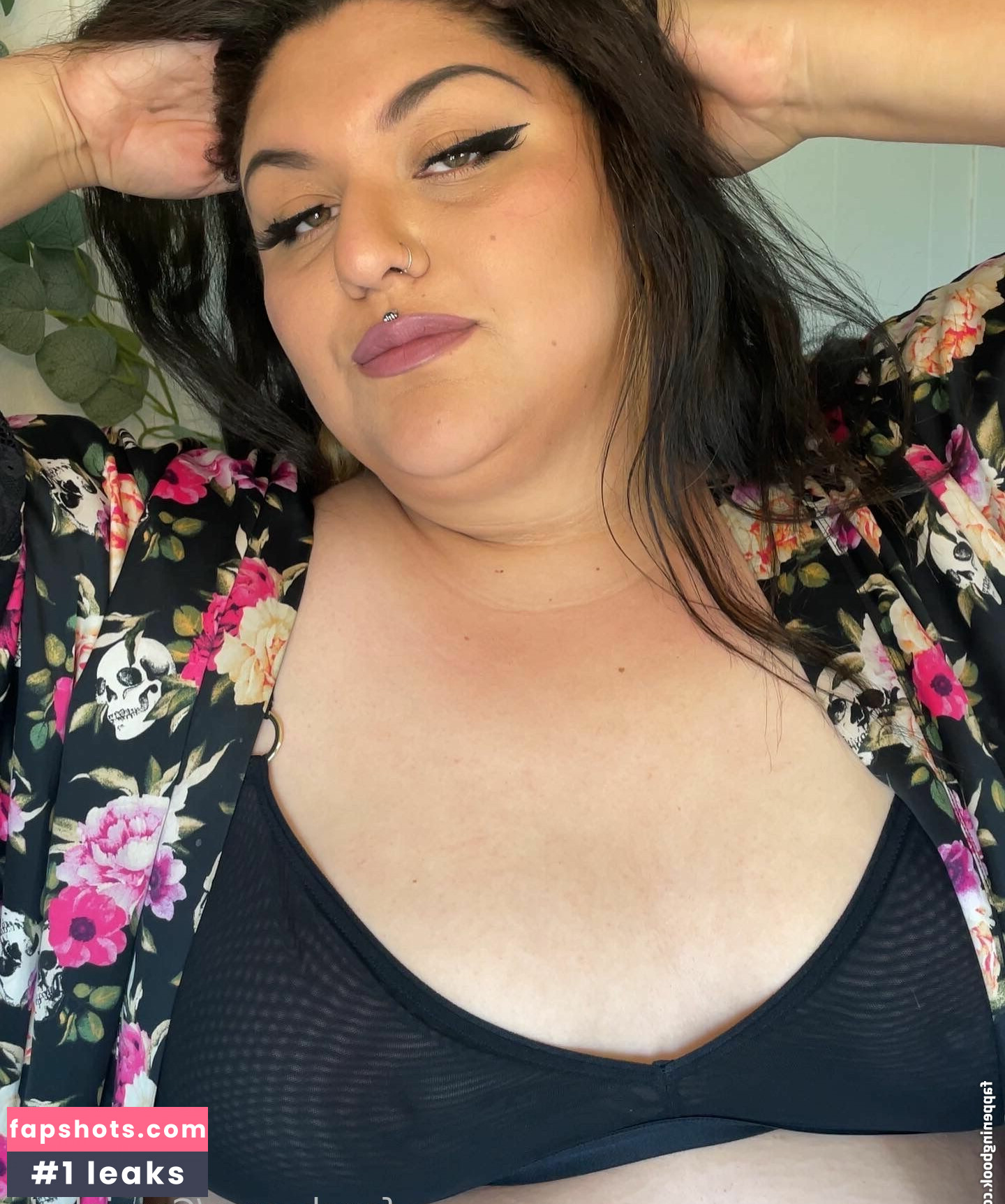 Cassiebats gallery photo #20