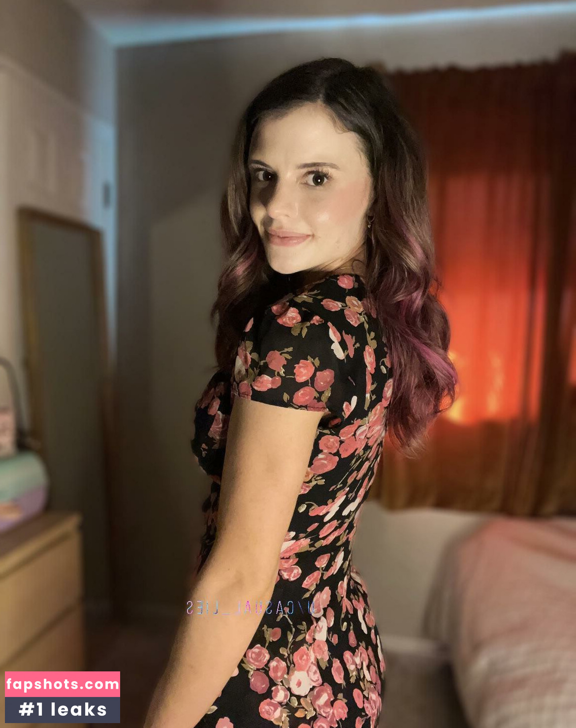 Casual_Lies nude babe gallery