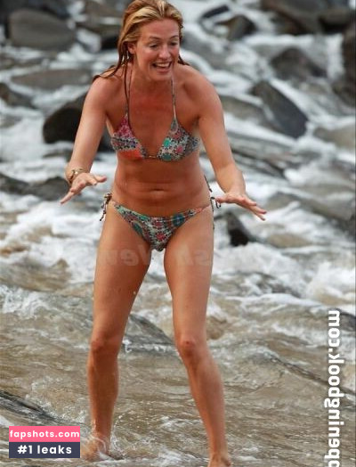 Cat Deeley gallery photo #35