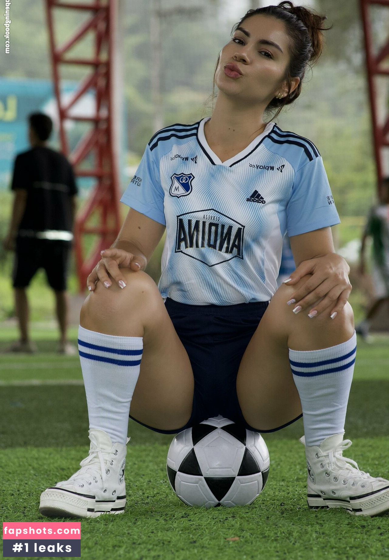 Catalina Cruz gallery photo #23