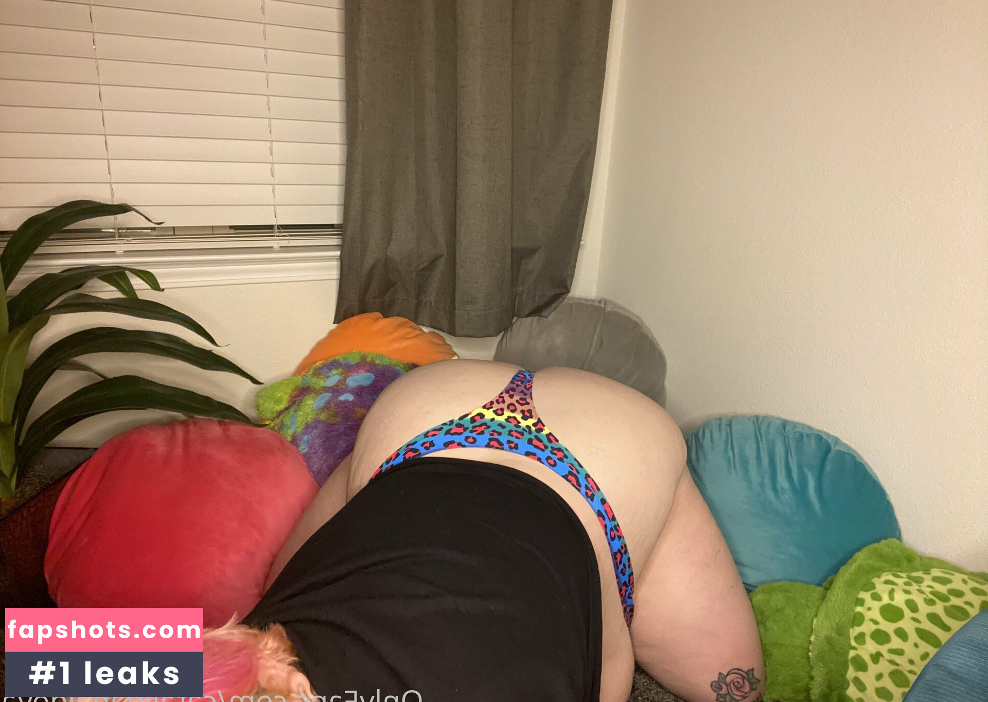 catalinahaldova gallery photo #5