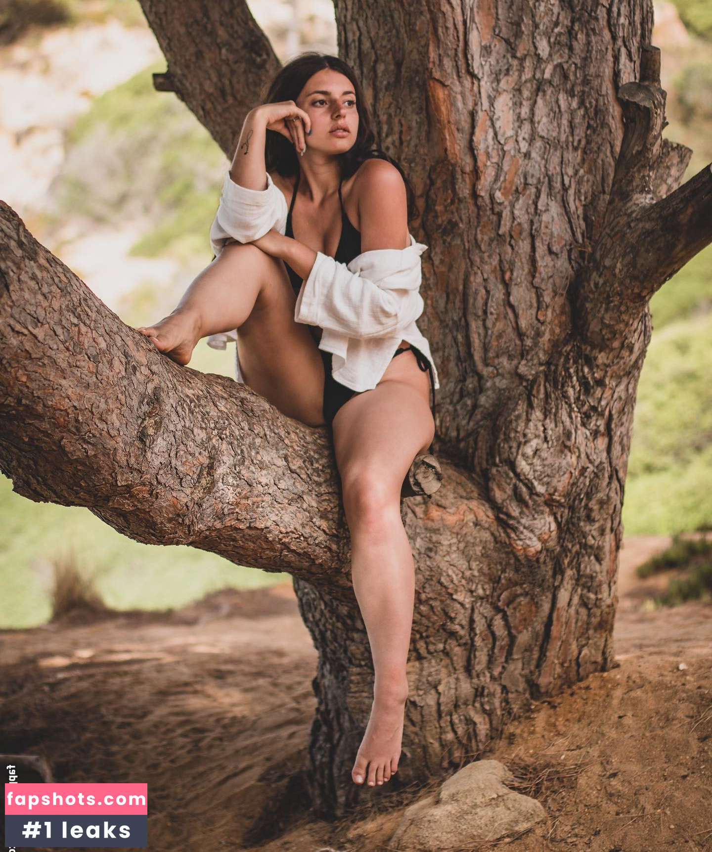 Catarina Cardoso gallery photo #5