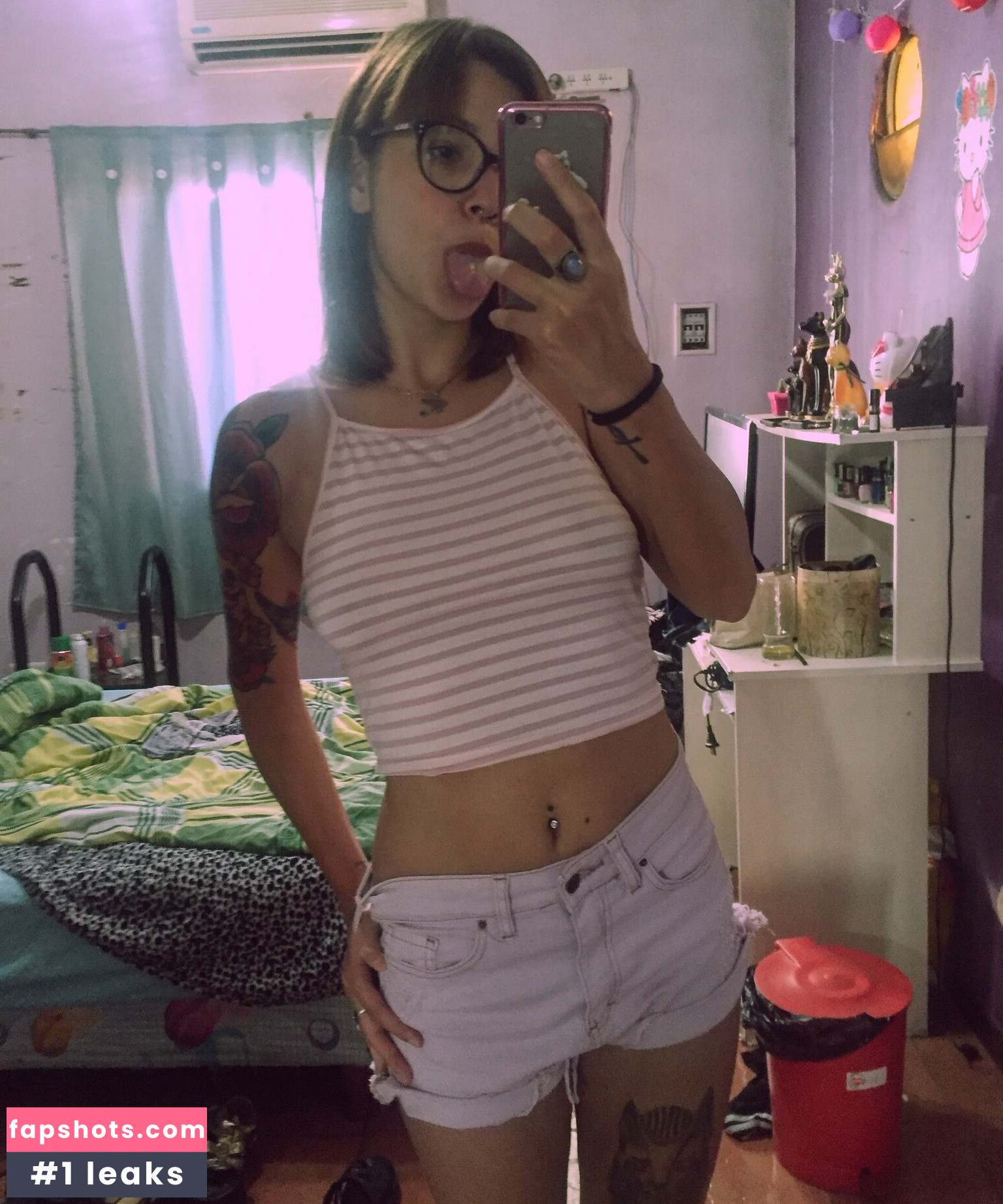 Catdelespacio gallery photo #13