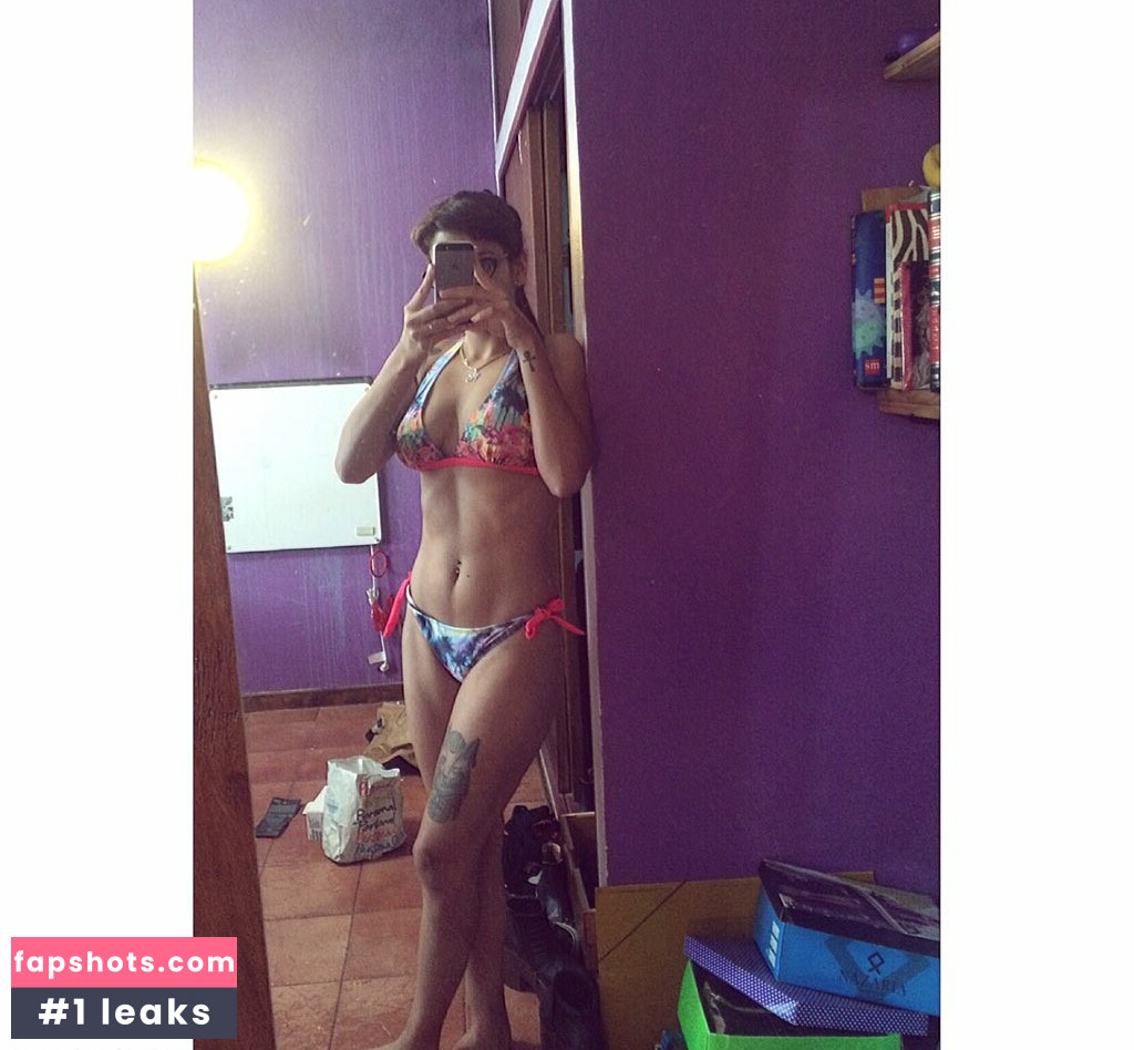 Catdelespacio gallery photo #5