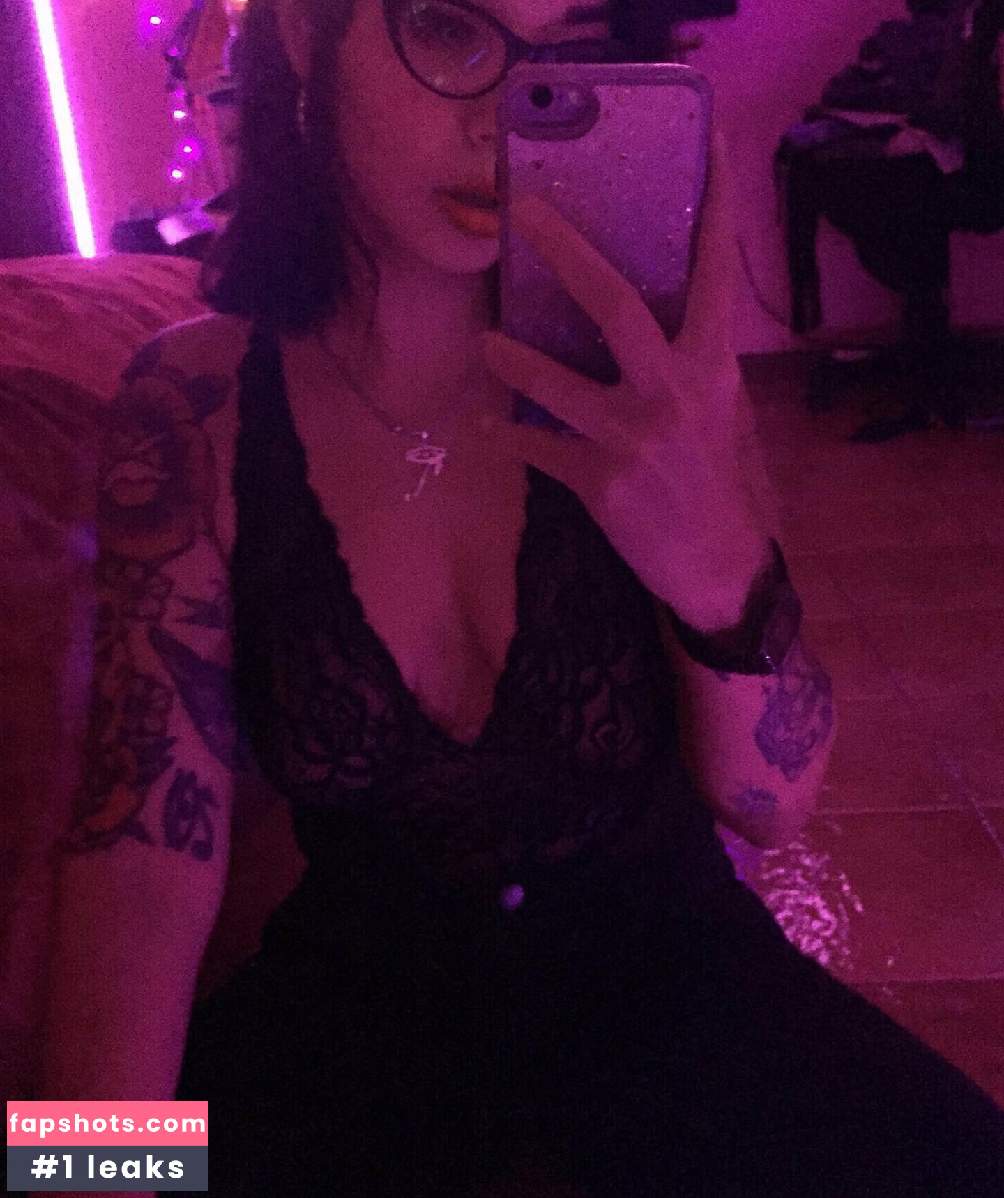 Catdelespacio gallery photo #6