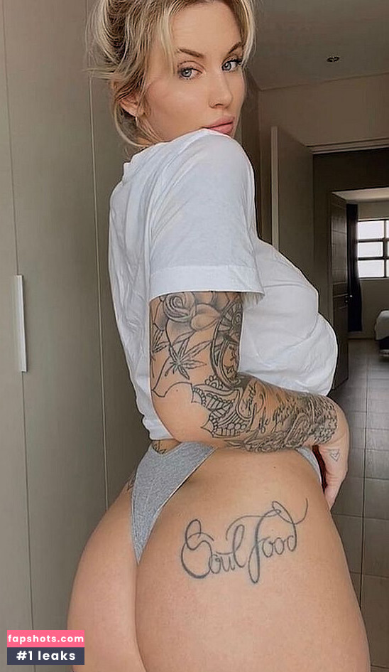 Cath May nude babe gallery