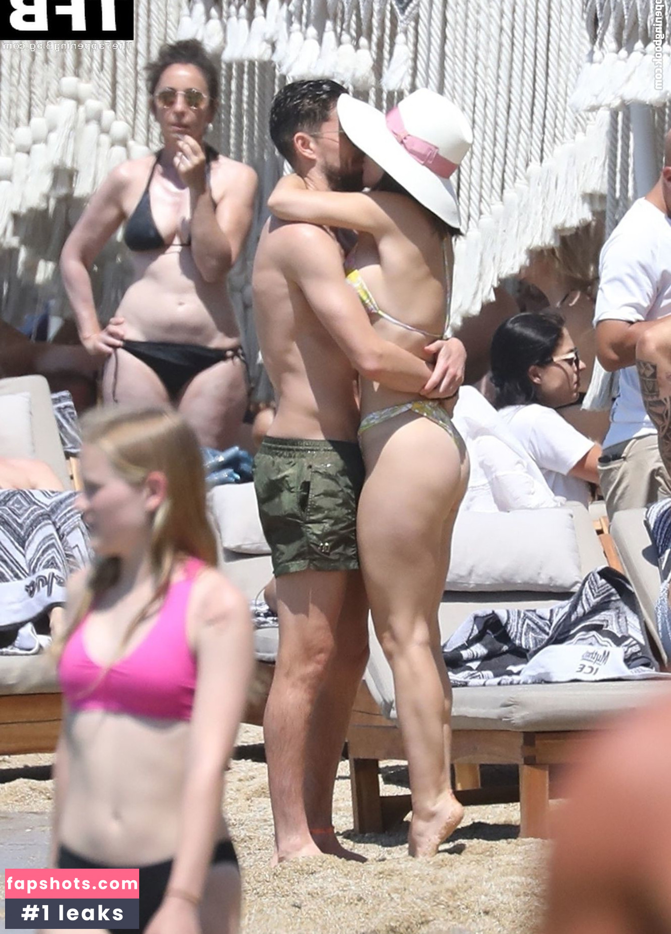 Catherine Harding gallery photo #13