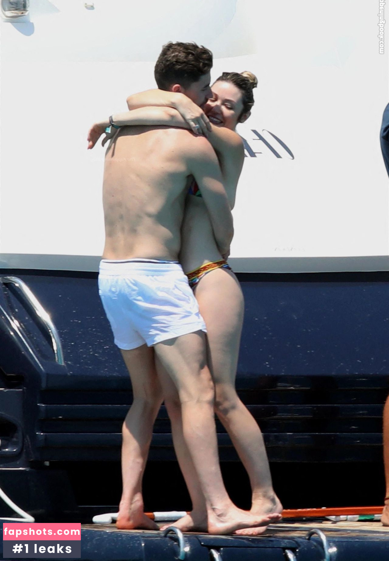 Catherine Harding gallery photo #29