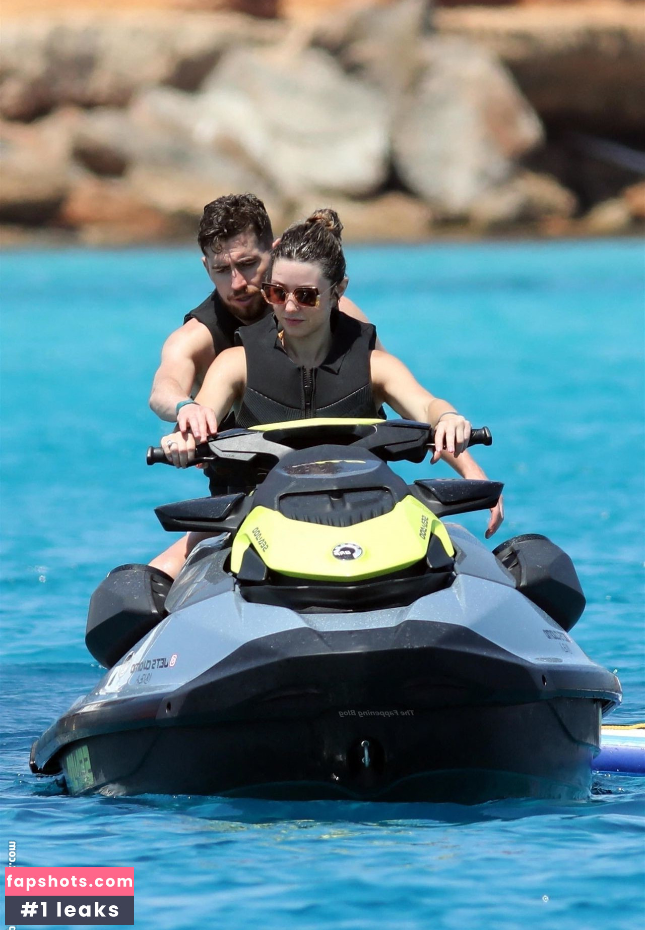 Catherine Harding gallery photo #30