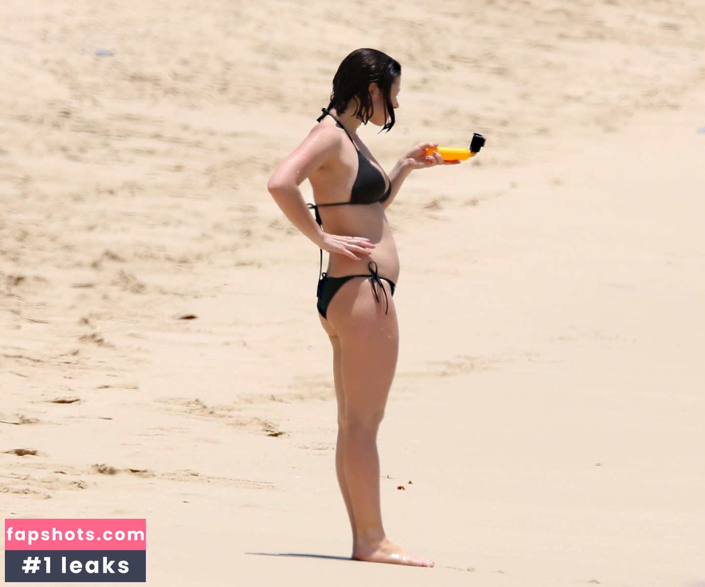 Catherine Harding gallery photo #40