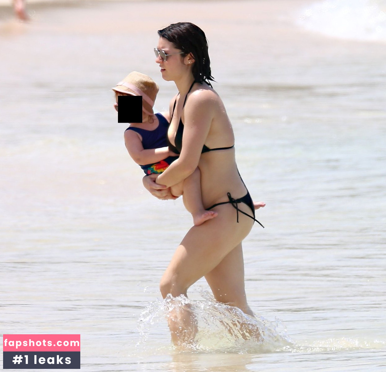 Catherine Harding gallery photo #45