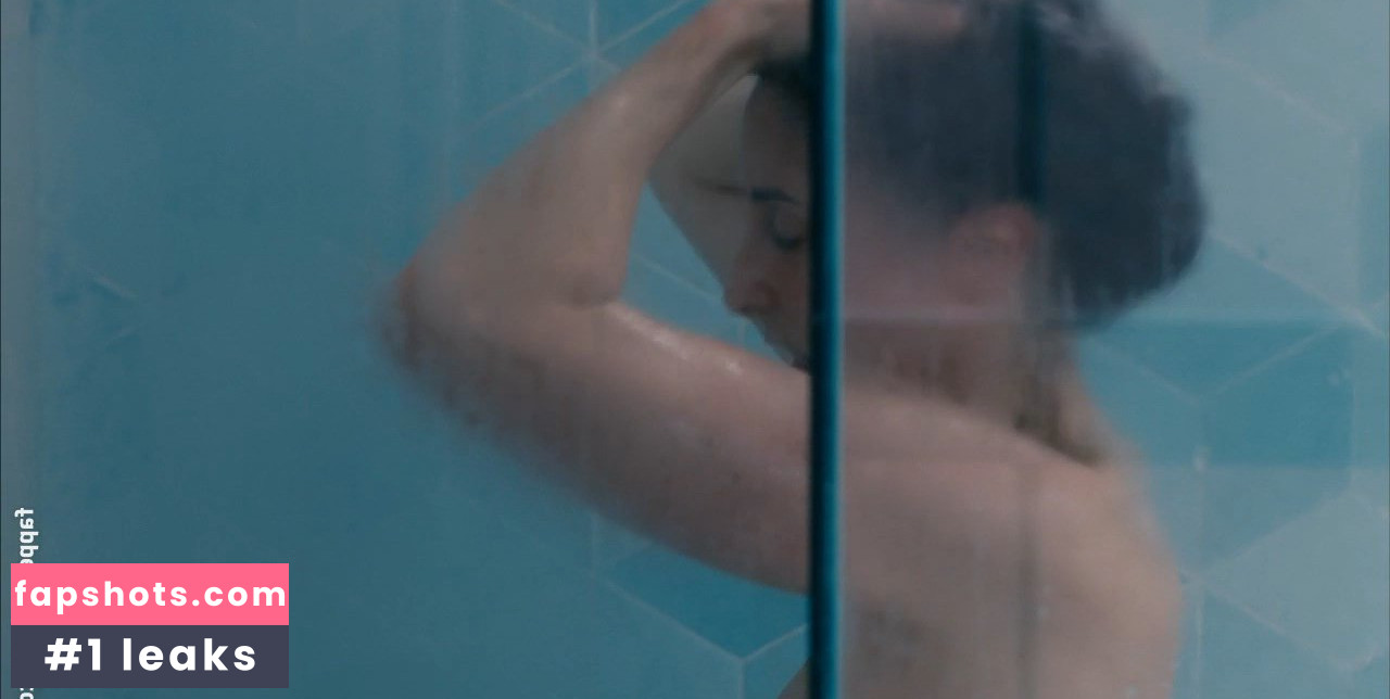 Catherine Reitman gallery photo #24