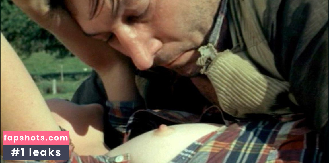 Catherine Wagener gallery photo #5