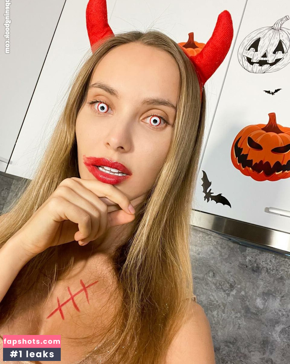 catherine7 gallery photo #169