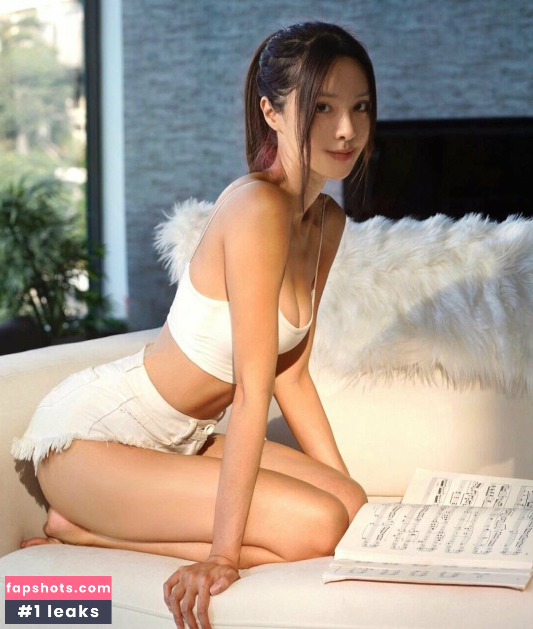 Cathryn Li Nacktheit OnlyFans Fotos #5 - Fapshots