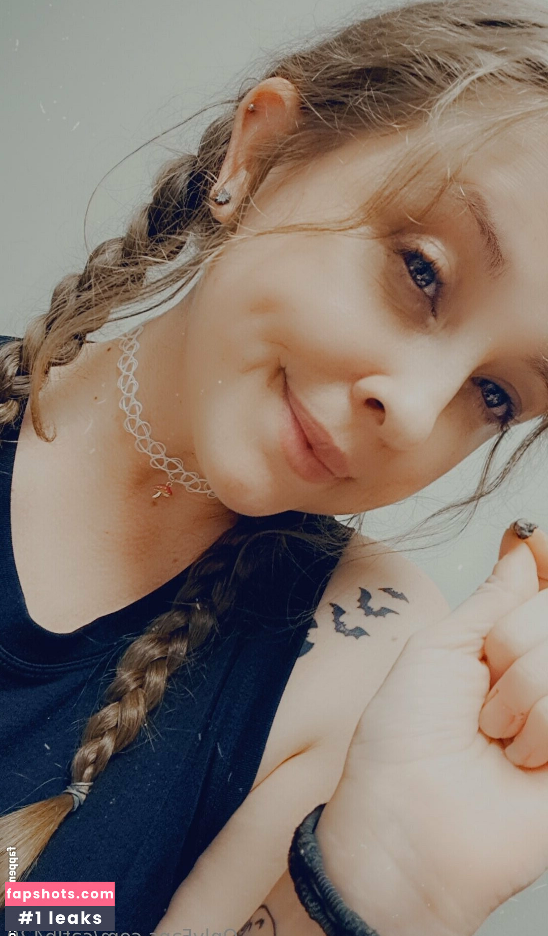 catlb420 gallery photo #2