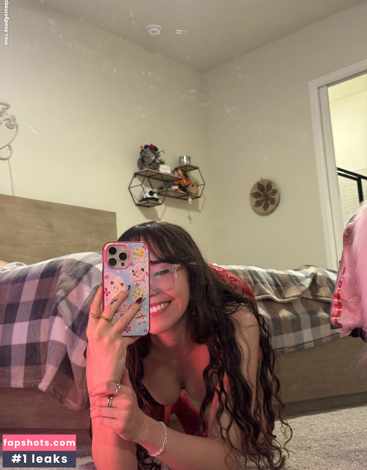 Catlyn Crespo gallery photo #2