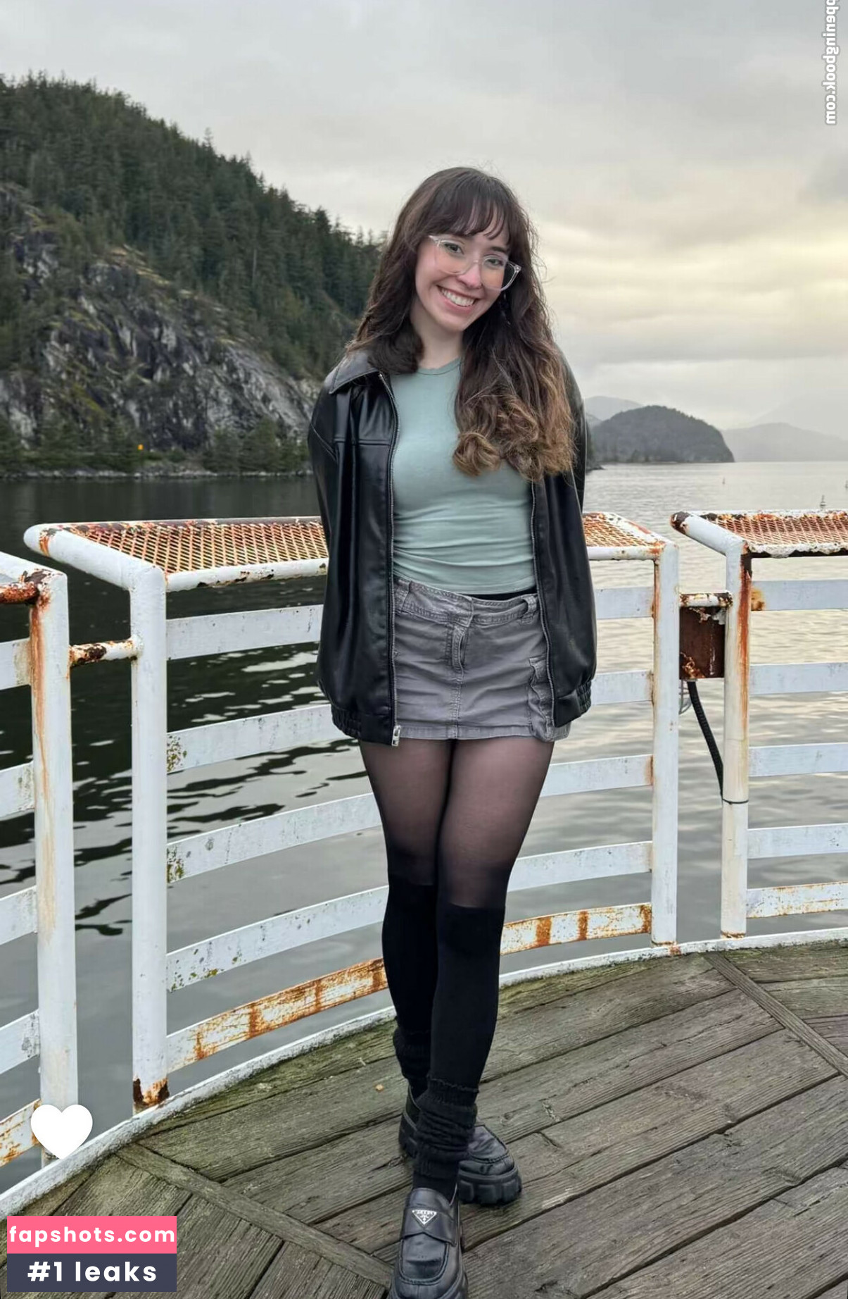 Catlyn Crespo gallery photo #16