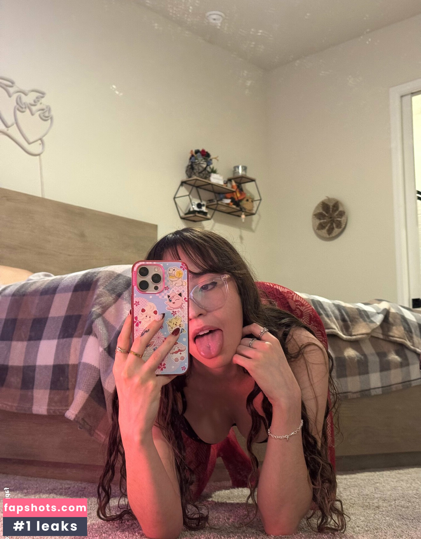 Catlyn Crespo gallery photo #3