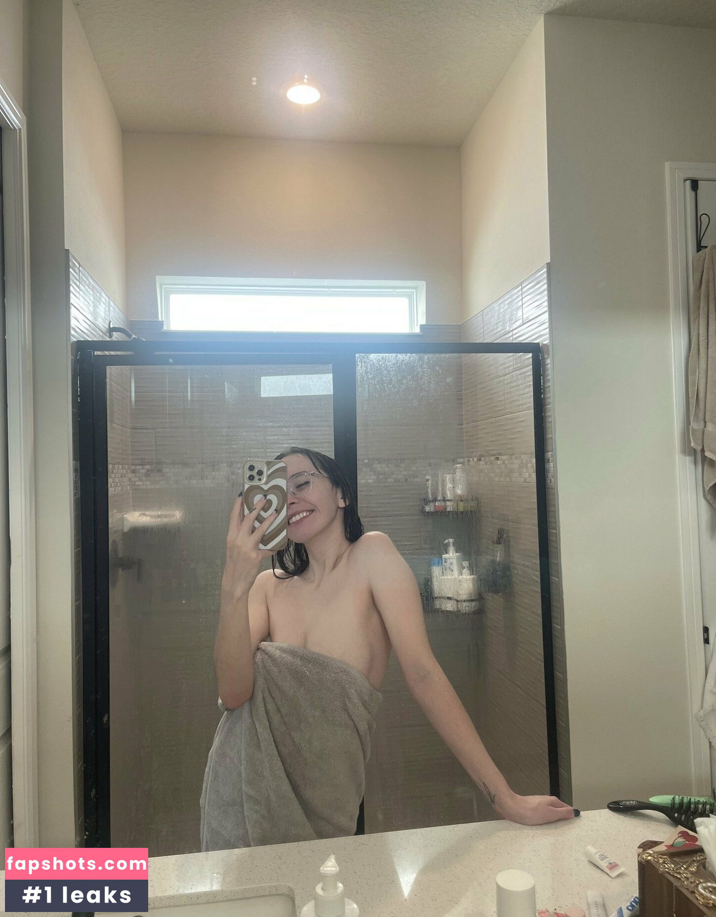 Catlyn Crespo gallery photo #25