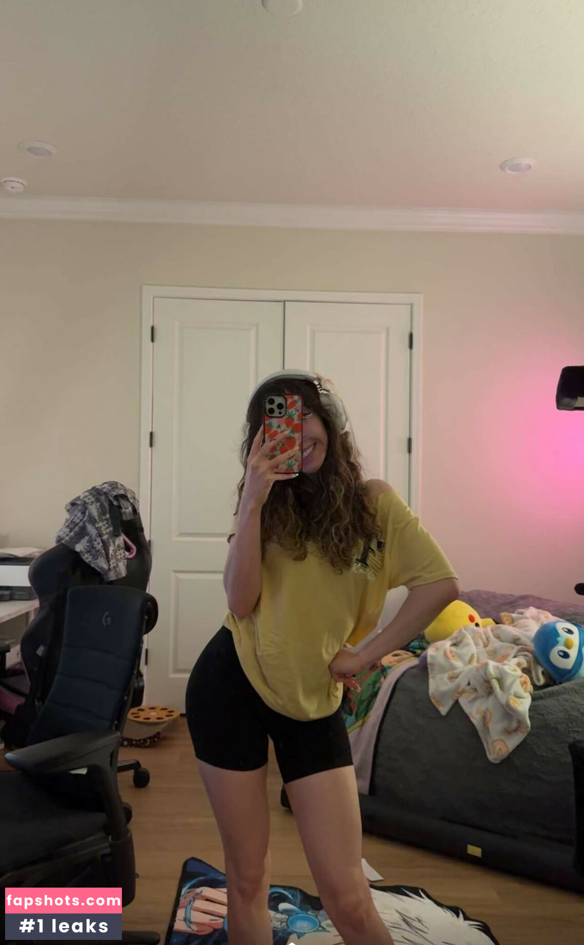 Catlyn Crespo gallery photo #30