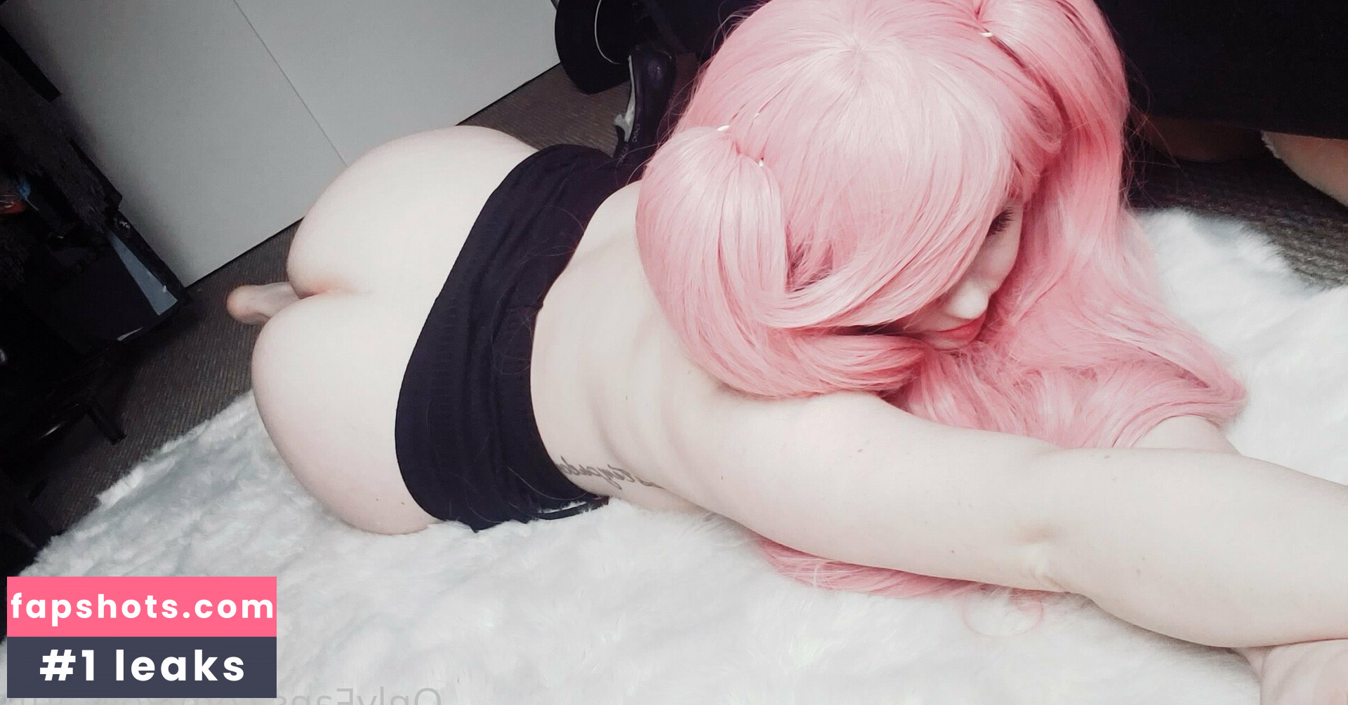 catscosplays gallery photo #15