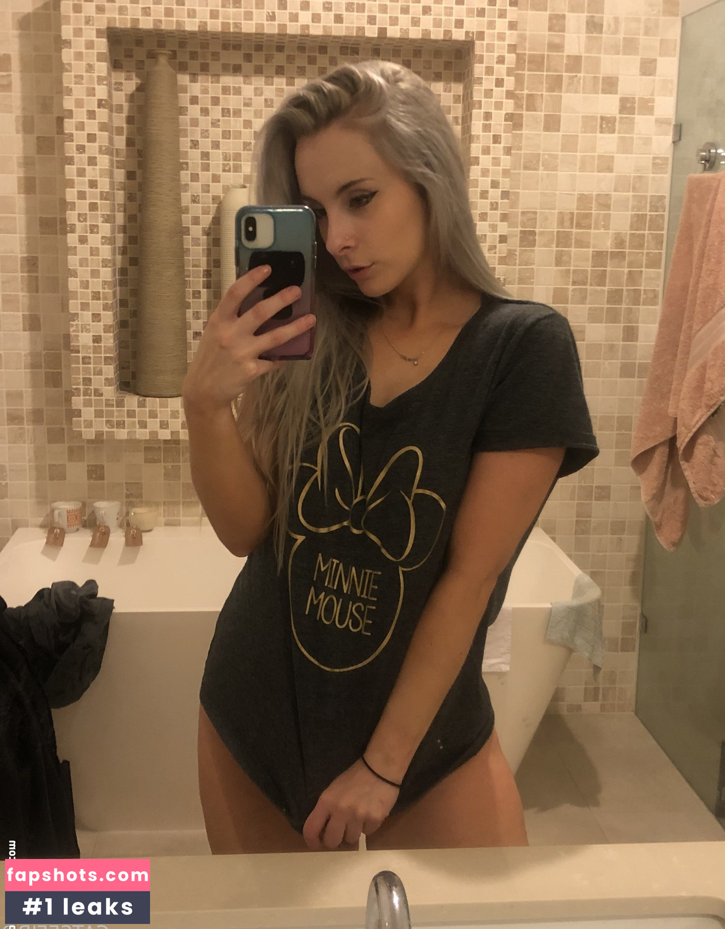 CatSefiro gallery photo #29