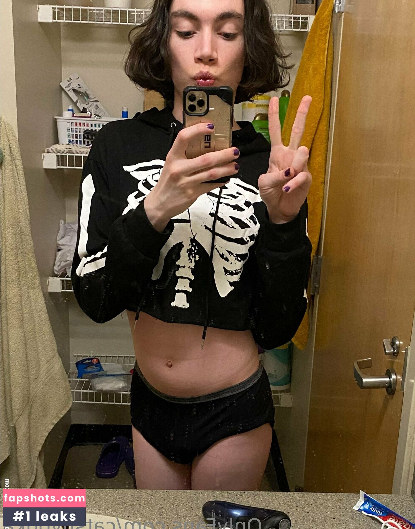 catsnvodka Nude Leaks OnlyFans Photos #4 - LeakJerk