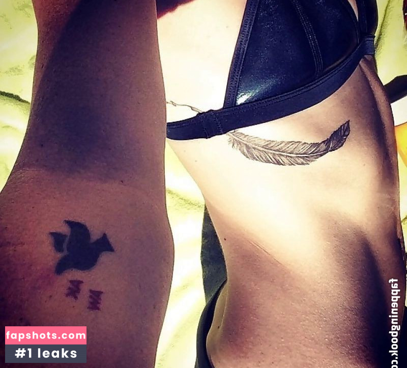 Catt Sadler gallery photo #14